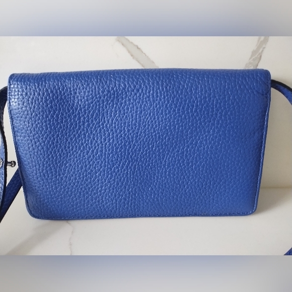 Marc Jacobs wallet crossbody - Picture 9 of 9